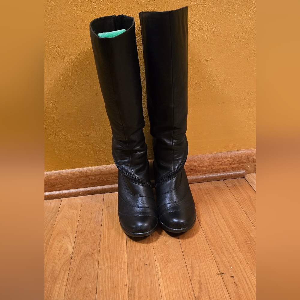 Sleek Black Knee-High Heeled Boots